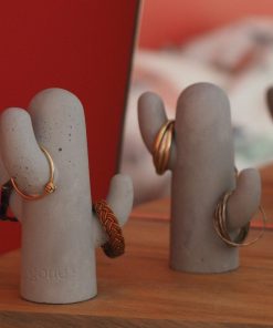 Alternative view of Porte-bijoux en béton x2 – Cactus